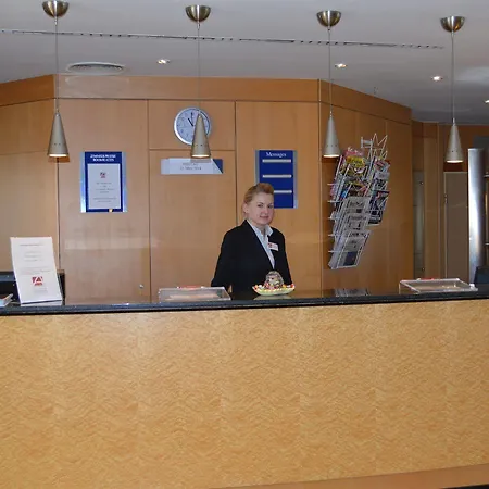 Hotel Ramada By Wyndham Hannover Messe 3*
